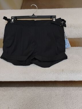 Alexander McQueen Black High-Waist Tie-Detail Shorts